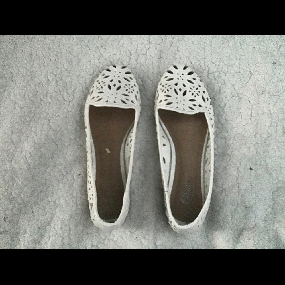 White flats size 6.5